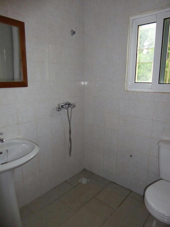 Sarawally Guesthouse Ampaya Экстерьер фото